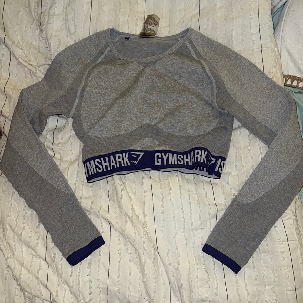 Gymshark crop shirt